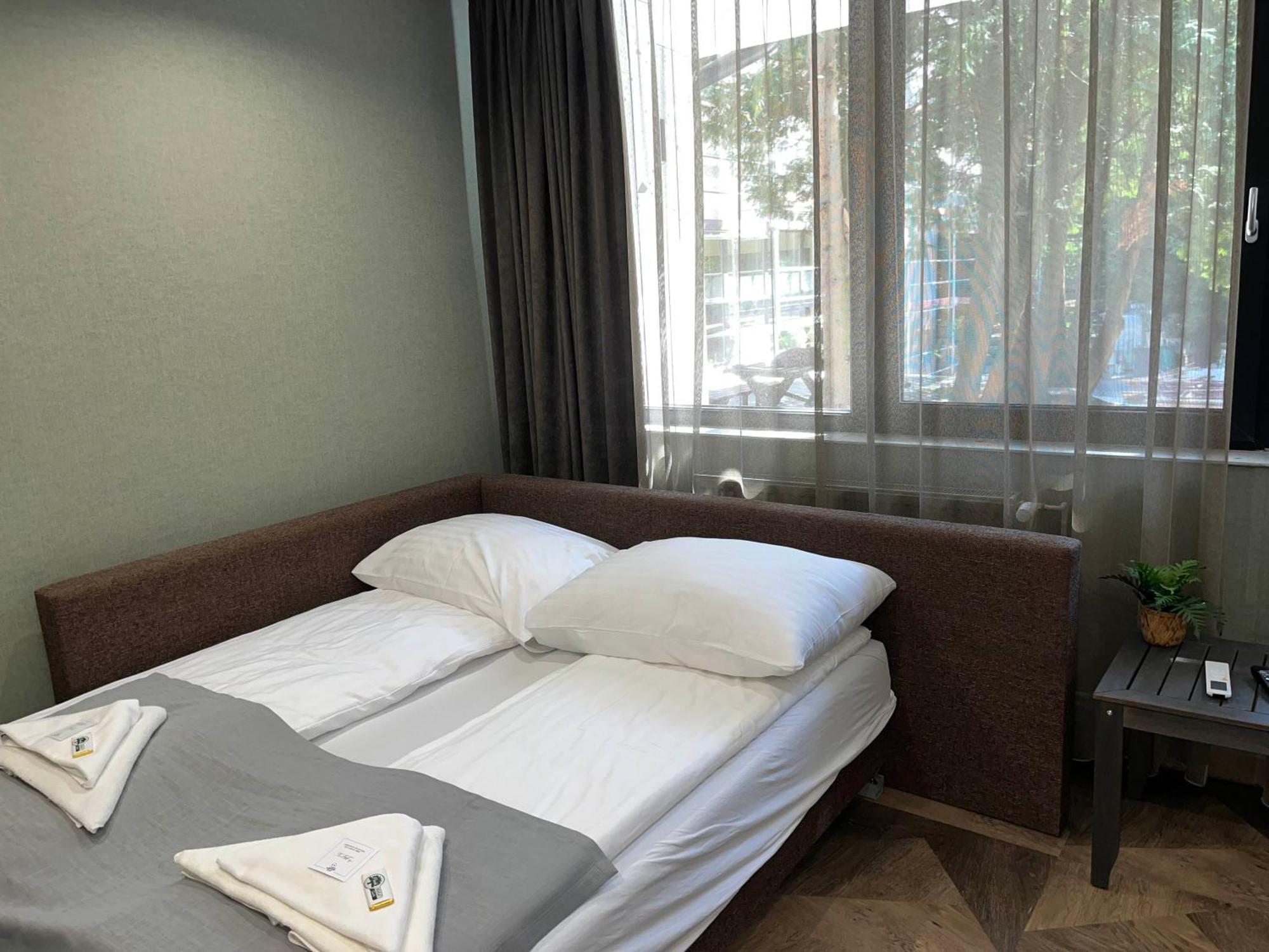 Park Hotel Sosto Nyiregyhaza Exterior photo
